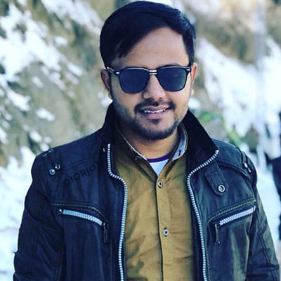 Portrait of Farhan Riffat
